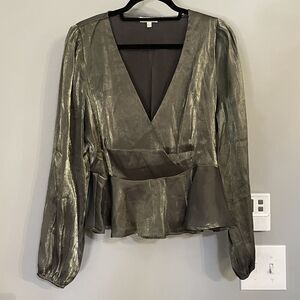 Peach‎ Top Women's Size L Green Metallic Long Sleeve Peplum Shirt Party Holidays